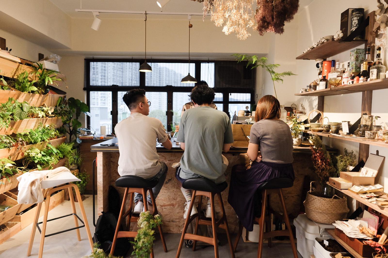 盆栽種植 與 咖啡「植啡空間」- 光合作舍